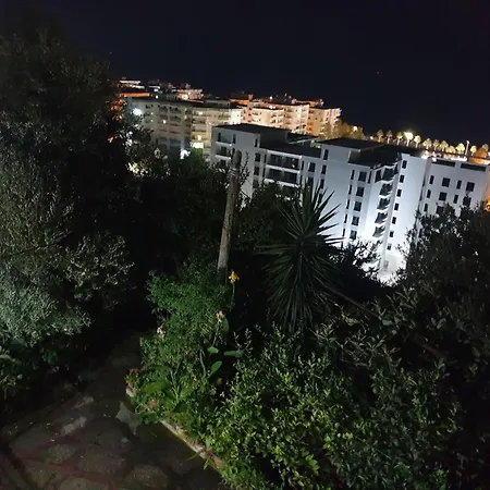 Lägenhet Sea Breeze 2 *