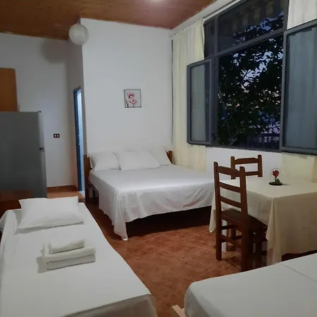 Sea Breeze 2 Apartment